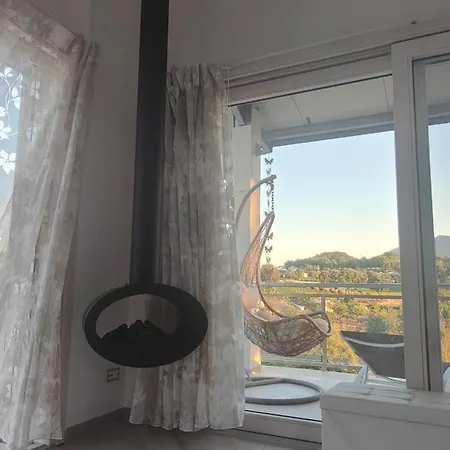 Gioiavitae - Bed-in-botte - Dormire In Vigna * Luogosano