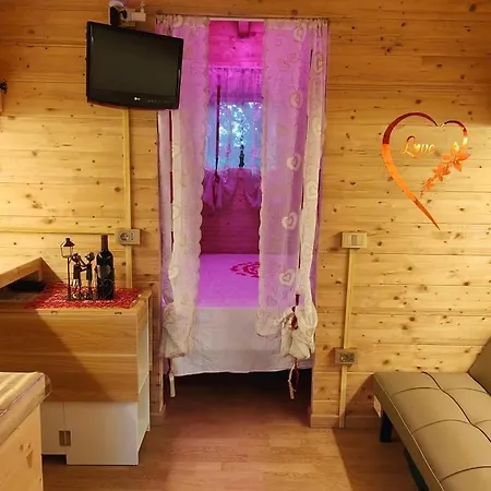Gioiavitae - Bed-in-botte - Dormire In Vigna Luogosano
