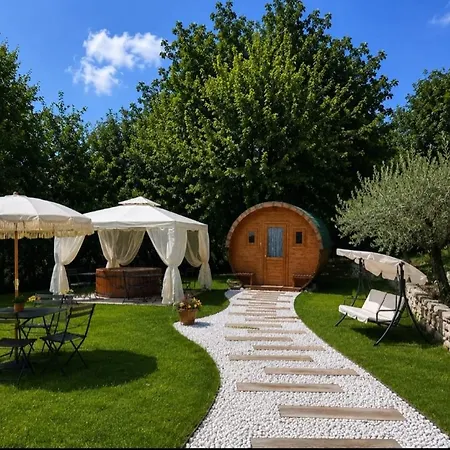 Gioiavitae - Bed-in-botte - Dormire In Vigna
